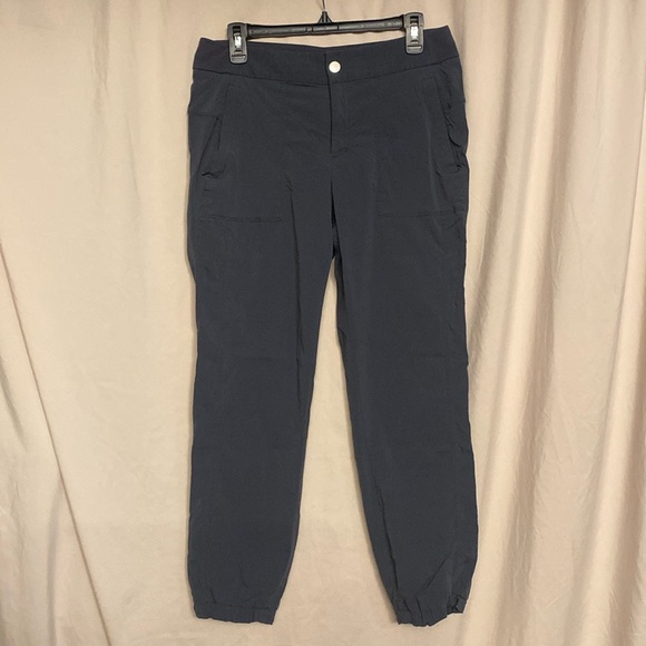 Athleta Trekkie 2.0 Jogger Pants Size 10 Color Gray - Picture 2 of 11